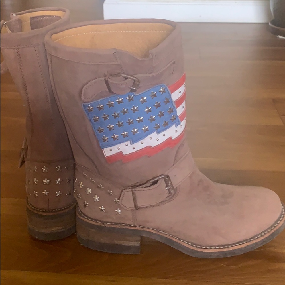Women Boots Sized 10M